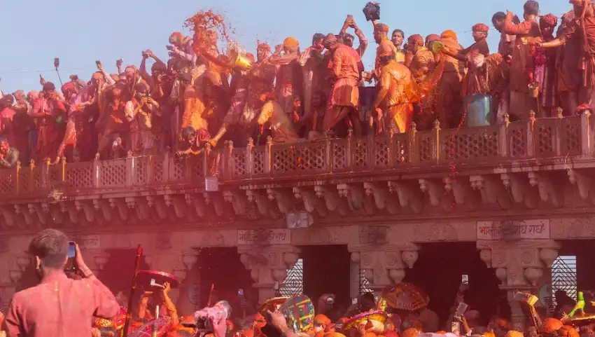 Mathura Holi