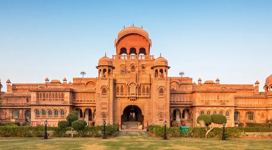 1756200367 68ad7daf18ae9