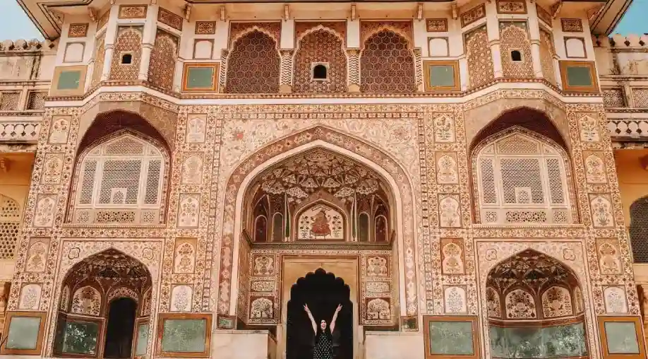 1756789940 68b67cb4be321