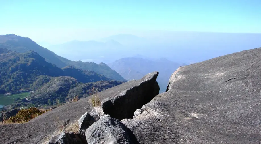 1757755176 68c53728ccecc