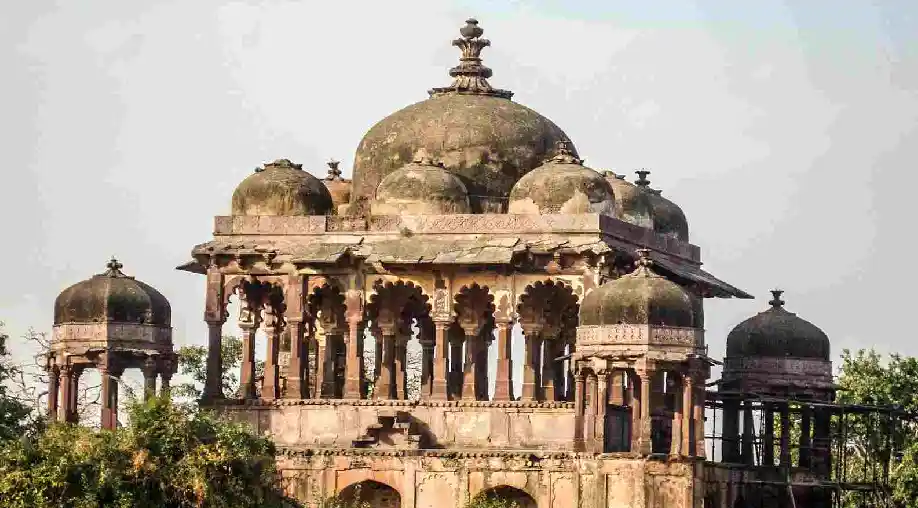 1758005725 68c909ddd2808