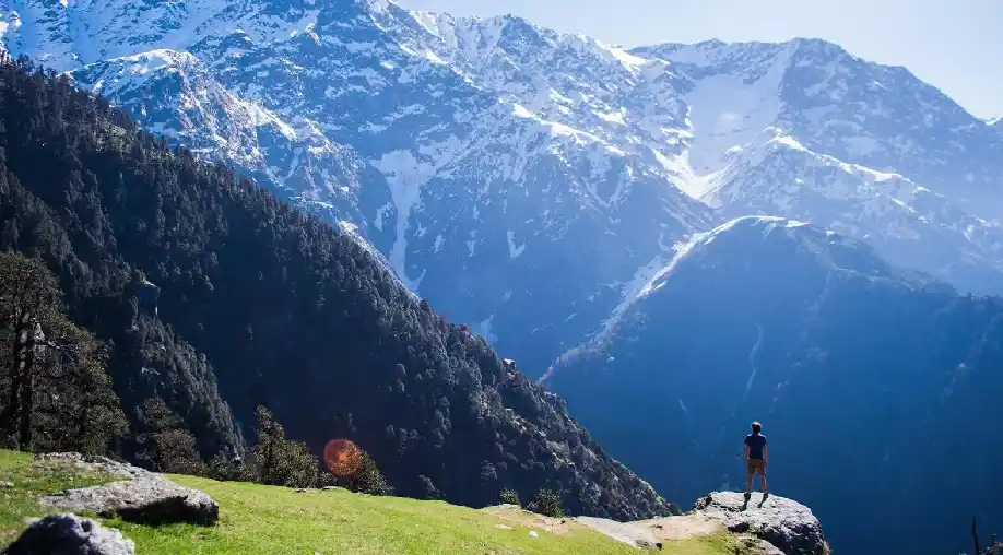 1758178585 68cbad19ef592