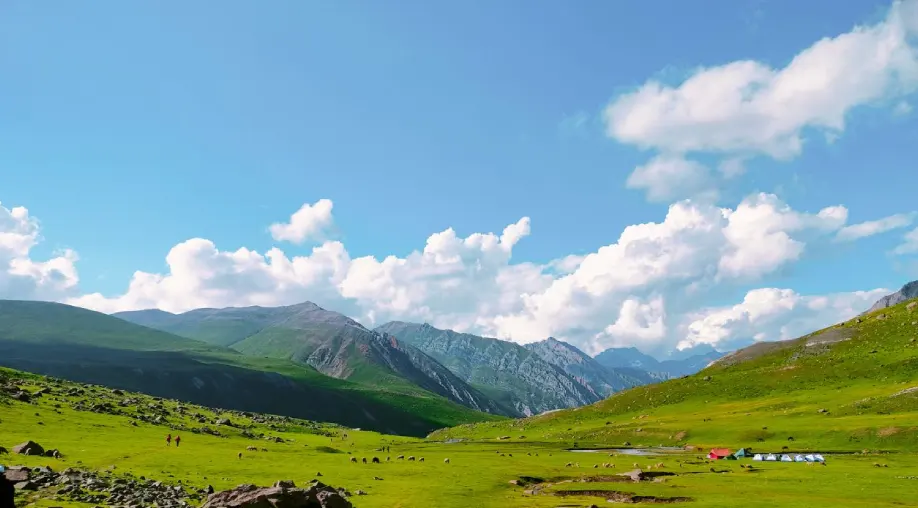 Kashmir Tour Package for 4 Days